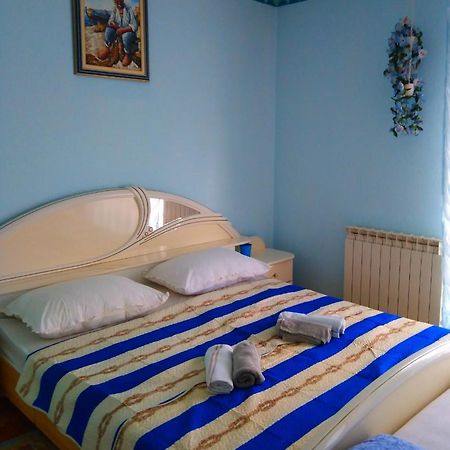 Apartments Vesna Кампор Экстерьер фото