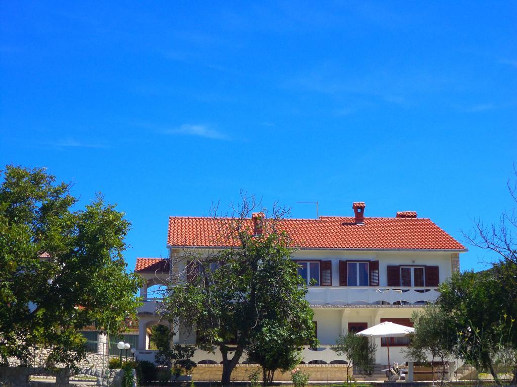 Apartments Vesna Кампор Экстерьер фото